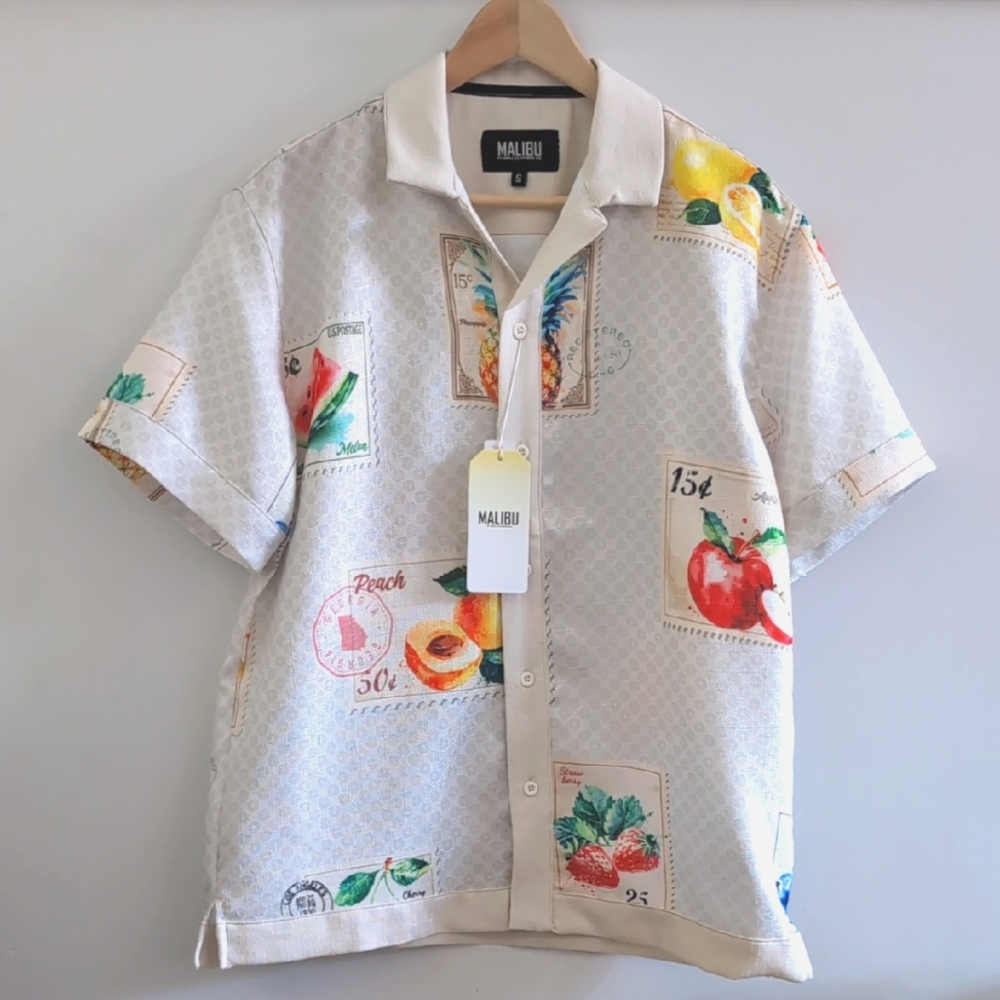 Malibu White Fruit Short-Sleeve Button-Down Shirt, tag just removed, still new